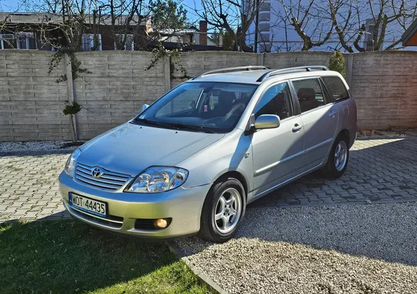 toyota corolla lwówek śląski Toyota Corolla cena 9900 przebieg: 179000, rok produkcji 2005 z Lwówek Śląski